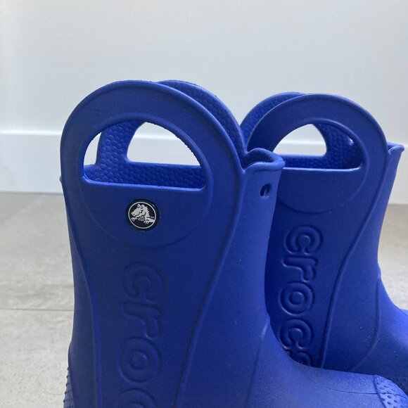 Crocs Kids Handle It Rain Boot - Picture 2 of 9